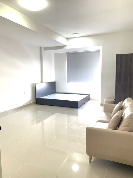 Cho thuê căn Sunrise City rộng 38m2, gần Full đồ, giá thuê chỉ 9tr/tháng. Gọi 0906233195