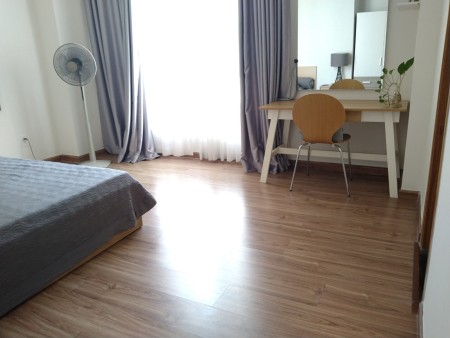 Cho thuê căn hộ Screc Tower 89m2, 3pn, 2wc, ntcb, thoáng mát. Giá tốt: 12 tr/th