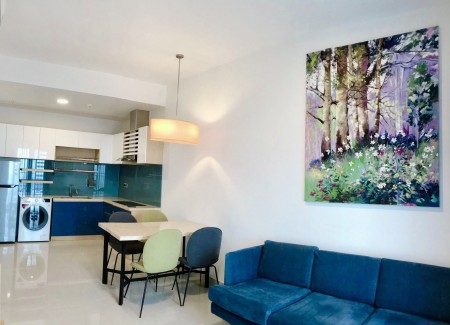 Nhà có nội thất đi cùng tông màu xanh dương mát mắt