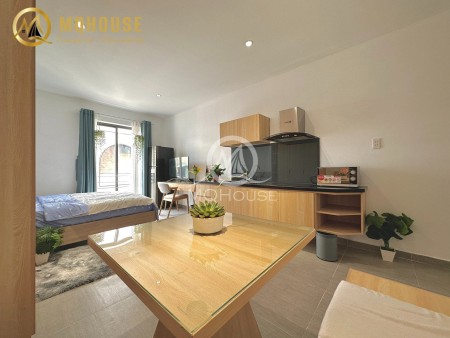 Căn hộ studio cửa sổ lớn . Gần vong xoay Điện Biên Phủ , cầu Thị Nghè