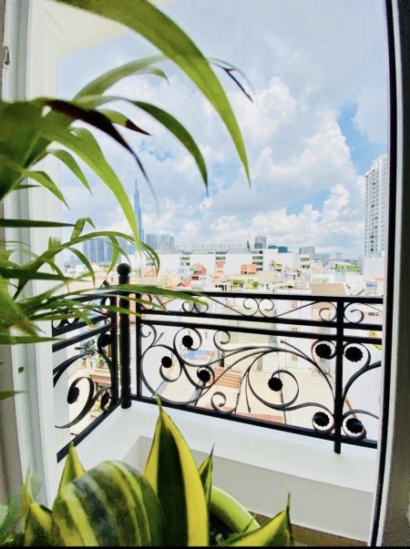 Căn hộ Studio Full nội thất  ban công View Landmark 81