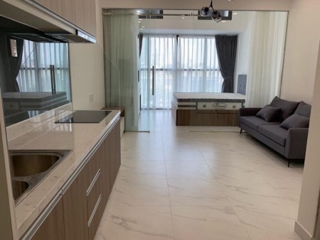 Studio_37m2, Đầy đủ-Tiện nghi-chỉn chu, Tại The Sun Avenue, View Nội khu Yên tĩnh, giá 12.5 triệu