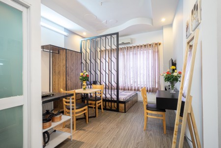STUDIO 35m2 TÁCH BẾP - tại Trần Quang Khải, Tân Định, Quận 1 - cửa sổ lớn
