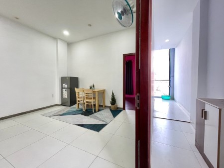 Cuối tháng Trống căn hộ 1pn bếp riêng full nt_Ngay mũi tàu_chi phí phải chăng