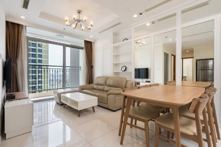 Cho thuê căn 2PN, landmark 4, fnt leasing đồng bộ của Vinhomes, chỉ 22 triệu LH 0938764277