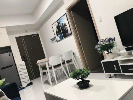 Cho thuê căn hộ Safira Khang Điền, giá 10tr, view sông full NT mới 99%