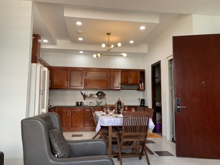 Cho thuê căn hộ LỮ GIA plaza 100m2, 3pn, 2wc, căn góc, có bancon Giá 16 tr/th (căn 2pn 14tr)