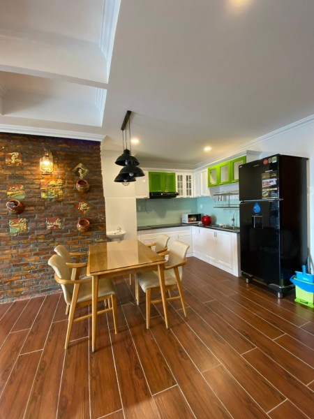 Cho thuê căn hộ Garden Gate 88m2, 3pn, 2wc, view đẹp hướng công viên xanh mát. Giá: 16 tr/th