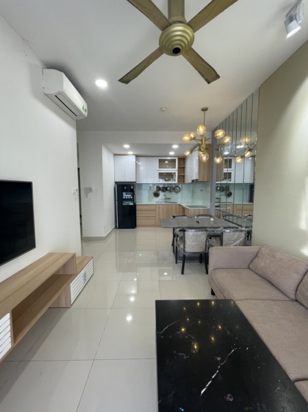 Đầy đủ nội thất, 2PN, 76m2, 16.5 triệu, The Sun Avenue Q2