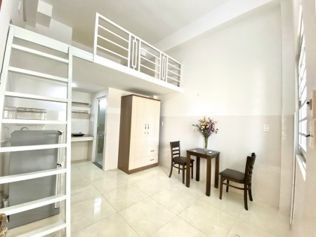 Cho thuê gấp căn Duplex full nội thất ngay Lotte Nguyễn Thị Thập giá giảm chưa từng có