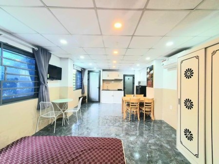 Căn hộ studio full nội thất cửa sổ Q7 Gần LotteMart, Cresent Mall, ĐH TĐT, ĐH RMIT, ĐH NTT