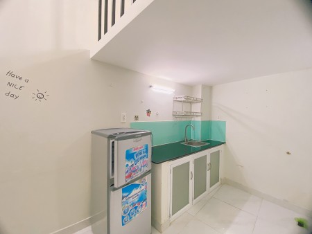 Căn hộ Duplex, NT cơ bản như hình tại Q7 gần cầu Phú Mỹ, Cresent Mall, CV Nam Viên cho thuê giá rẻ