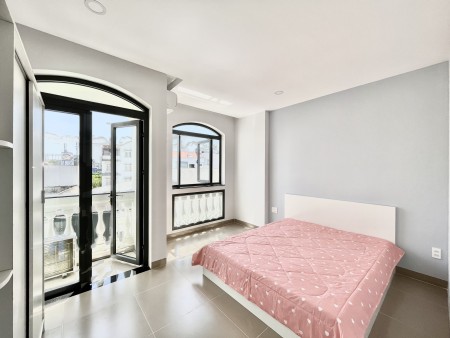 Căn Hộ Balcony 1PN 1PK 60m2 Full nội thất New 100% ngay BXMĐ, giáp D2 và các trường Đại Học