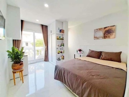 Căn hộ bancon full nội thất• Phú Mỹ Hưng, SC VIVO, TDT, RMIT chỉ tính điện