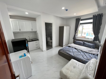 Cho thuê căn hộ full nội thất Hàng Xanh gần ĐH Hutech Bình Thạnh