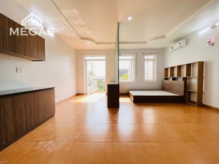 Căn Hộ Cao Cấp 35m2 Full NT - Ban Công ốp gỗ mới xây ngay Tân Hương - Aeon Tân Phú - Độc Lập