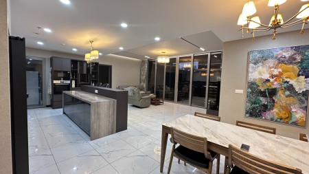 Căn hộ mang nội thất sang trọng, yên tĩnh, giá còn thương lượng