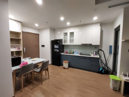 Căn hộ đẹp  2 ngủ, 1 vệ sinh Vinhomes Green bay