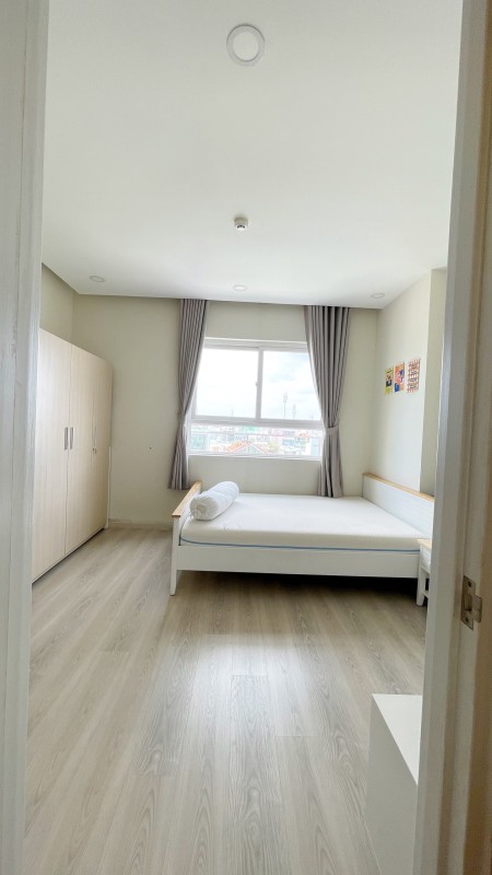 Cho thuê Lữ Gia Plaza 3PN 2WC, full nội thất, DT 92m2, giá: 13 tr/tháng, nhà mới đẹp