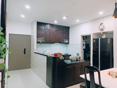 Trống căn 128m2 - 3PN của La Casa, Quận 7 cho thuê, hiện full nội thất giá 15tr