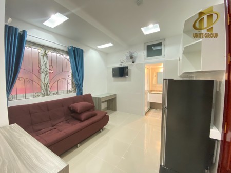 Căn hộ 1PN full nội thất Quận 4 gần Đh Luật ,Ntt, thuận tiện di chuyển qua Quận 1 chỉ 5p