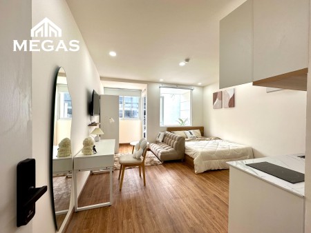 Căn Hộ Cao Cấp Mới Xây 100%, Studio 1PN Ban Công, Cửa Sổ Thoáng Vòng Xoay Hoàng Văn Thụ