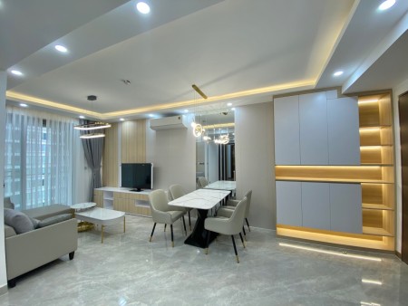 Cho thuê Midtown M7 2PN 2WC giá 25 triệu, nhà đang trống.