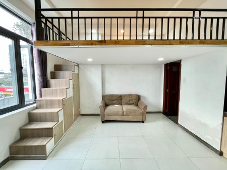 Cho thuê căn hộ duplex - bancol - full nội thất - gác cao siêu thoáng - mặt tiền Âu Cơ