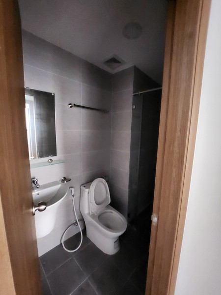 Cho thuê căn hộ 2PN-2WC - 4.5 tr liền kề ký túc xá khu B làng ĐH Thủ Đức