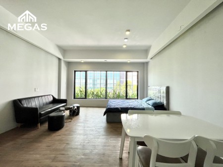 Cho thuê căn studio cửa sổ cực lớn, giá hời ngay Masteri An Phú, quận 2