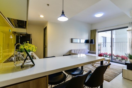 Nội thất xinh xắn, view cao tầng thoáng mát, giá còn thương lượng được