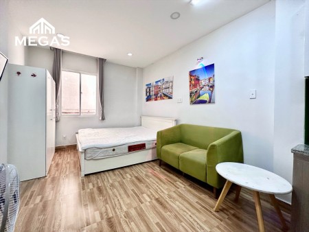 Căn Hộ New 40m2,  Bến Vân ĐồnQ4, Thoáng Mát, An Ninh, Thang Máy, Sạch Sẽ