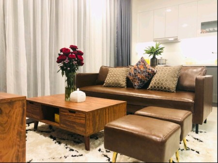 Cho thuê căn hộ 2pn, 2wc,79m2 ,Nội thất Cao Cấp giá 25tr/th tại  Vinhomes Golden River