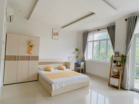 Cho thuê studio full nội thất ban công Q7 gần trường RMIT giá siêu chất lượng