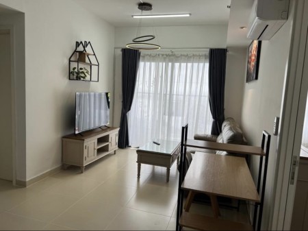 Nội thất đơn giản, tinh tế, view sông thoáng mát, yên tĩnh