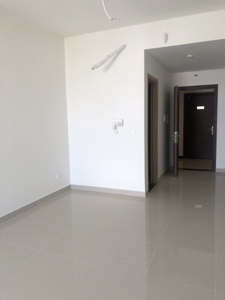 Cho thuê OT 38M2, HTCB có Rèm, Máy Lạnh Gía 9 Triệu/tháng Hotline : 0906233195