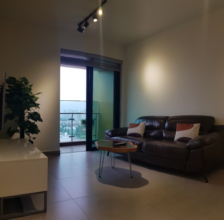 Nhà đẹp - view đẹp - 2 phòng ngủ, full nội thất chỉ 18tr500