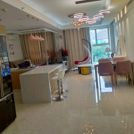Cần cho thuê nhanh căn hộ Scenic Valley, PMH, Q7 nhà đẹp, giá rẻ nhất. 16tr/tháng.