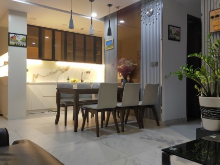 Cho thuê nhanh căn 2PN M7 Midtown Full NT đẹp chỉ 1100$ T7/2023