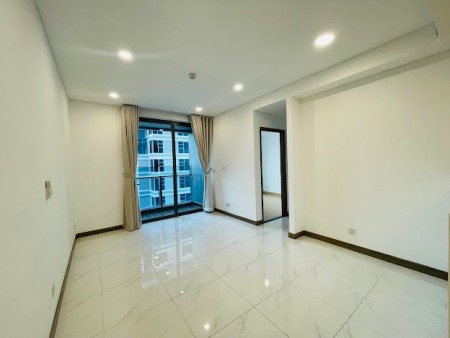 Căn 1 phòng ngủ, tại SUNWAH PEARL, Nội thất Cơ bản, View SÔNG quận 1, giá CHỈ 18 triệu