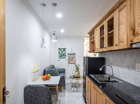 Căn hộ sang decor đẹp gần phố đi bộ quận 1