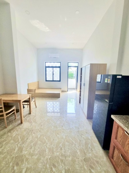 Căn hộ full nội thất  ngay Aeon Tân Phú