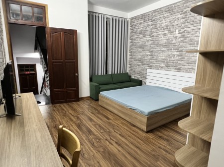 Cho thuê căn hộ ĐẸP NHẤT tòa nhà đường Núi Thành, ngay cầu Trần Thị Lý