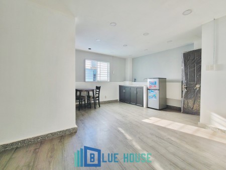 Căn Hộ 1 Phòng Ngủ Full Nội Thất Ban Công - ETown Cộng Hòa - Học Viện Hàng Không - Ở Ngay