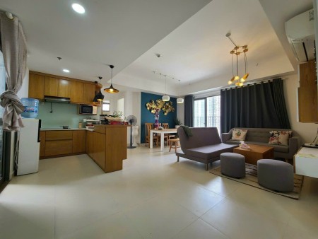 Cho thuê căn hộ PN Techcons Hoa Sứ Lô B, Lâu 8, 128m2, 3pn, 2wc, full NT. Giá thật: 17 tr/th