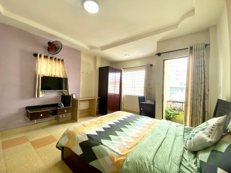 STUDIO 35m2 BANCON Full Nội Thất Quận 4 Siêu Thoáng Mát, gần ĐH Luật, NTTU