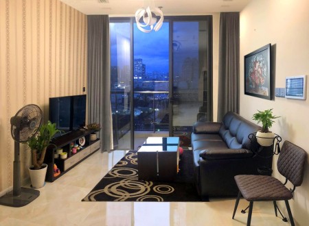 Cho thuê căn hộ 1PN cao cấp quận 1 Vinhomes Golden River (Ba Son) 22tr/tháng