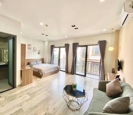 Cho thuê căn hộ ban công_Full nội thất_ĐH hutech, Hồng Bàng, sát Hàng Xanh_quận 1