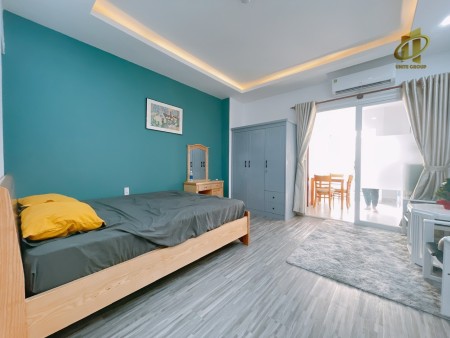 Căn hộ 1 PHÒNG NGỦ, BAN CÔNG, MÁY GIẶT RIÊNG gần sân bay