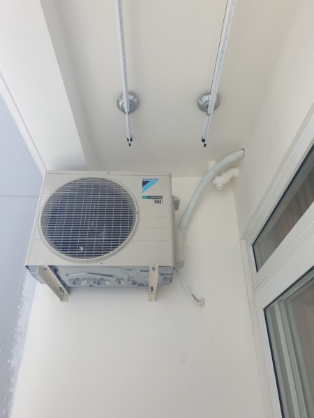 Cho thuê căn hộ 2 phòng ngủ full nội thất nhận nhà ở ngay, nhà mới 100% giá chỉ 9tr/ tháng